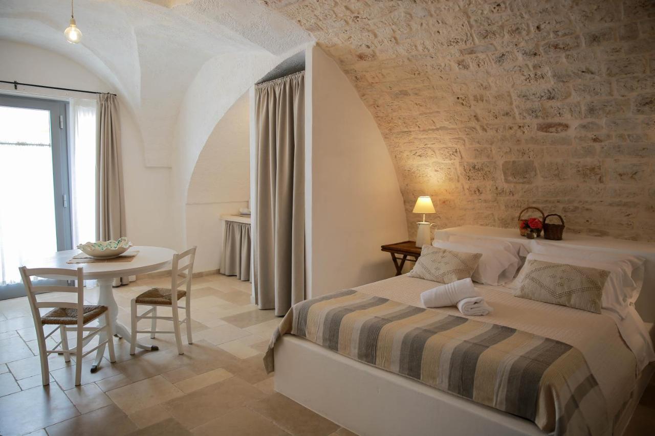 Masseria Parco Della Grava Pezze Di Greco Exterior photo