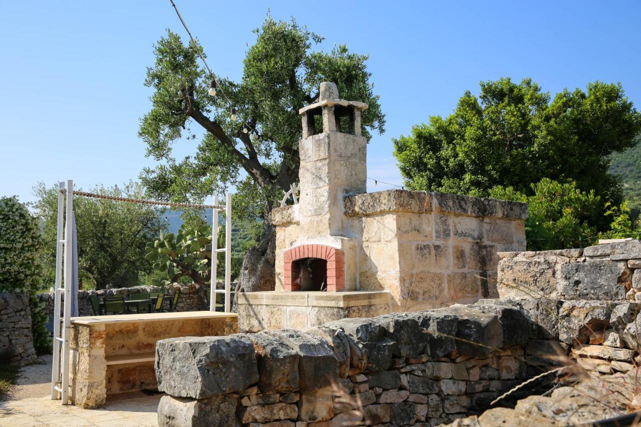 Masseria Parco Della Grava Pezze Di Greco Exterior photo